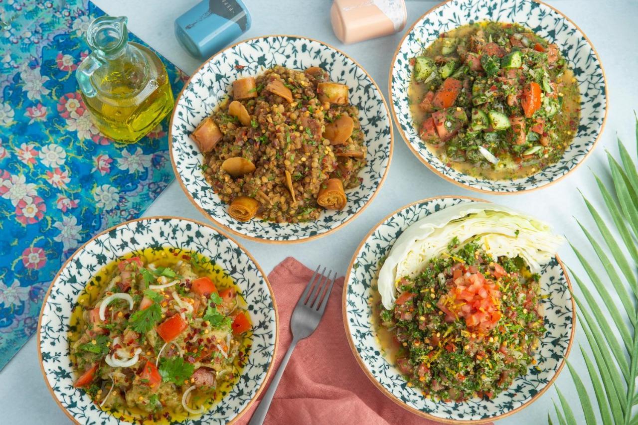 Апарт отель Citadines Абха Экстерьер фото Israeli salads